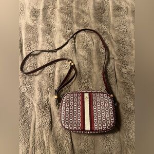 Tory Burch Gemini Link Burgundy Crossbody Bag